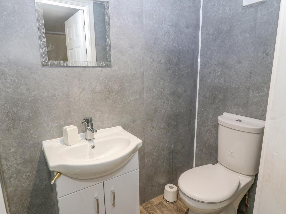 The Apartment At Plas Yr Eithin Amlwch Exterior foto